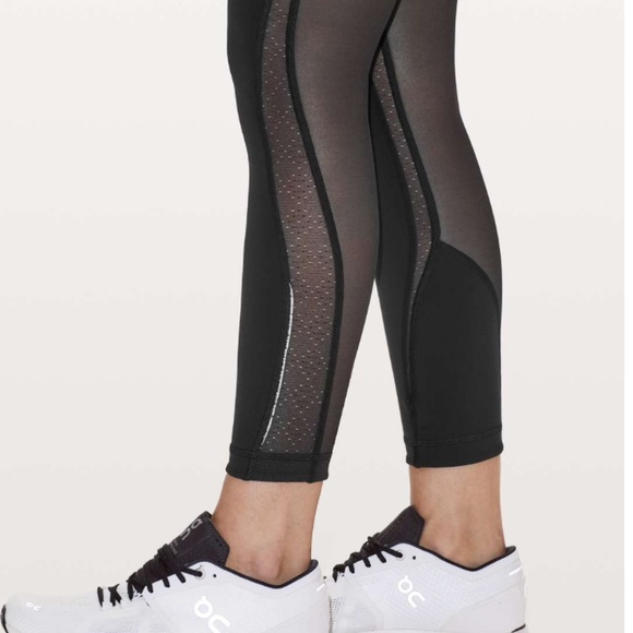 NWOT Lululemon Run Smoothly 7/8 Tight *25" - Picture 5 of 12